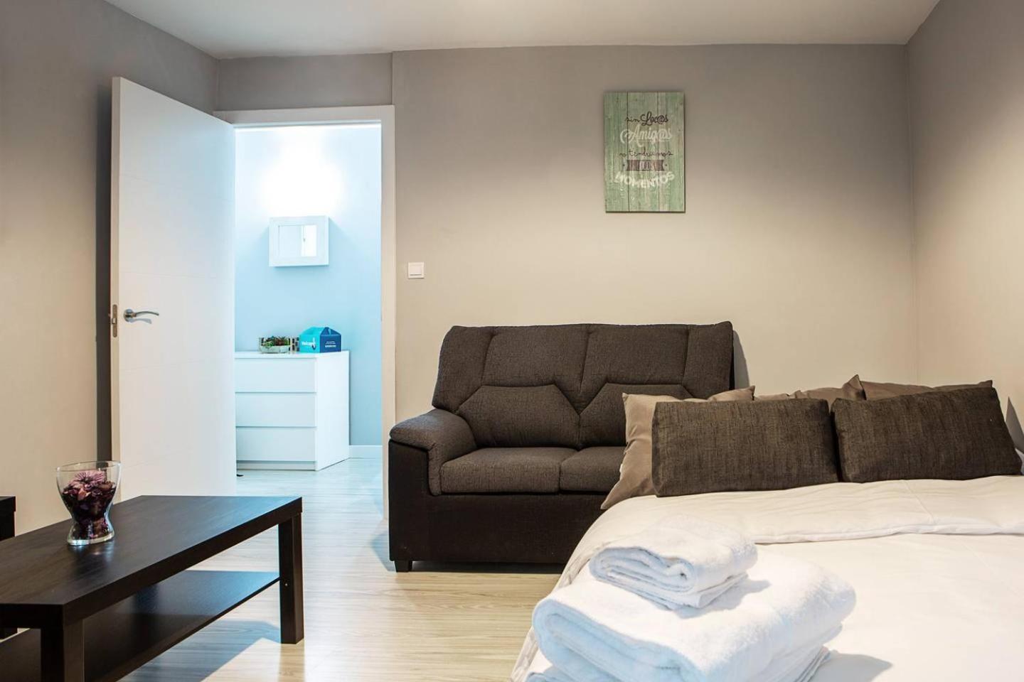 Lovely 3 Bedroom Apartment Next To Fuencarral 마드리드 외부 사진