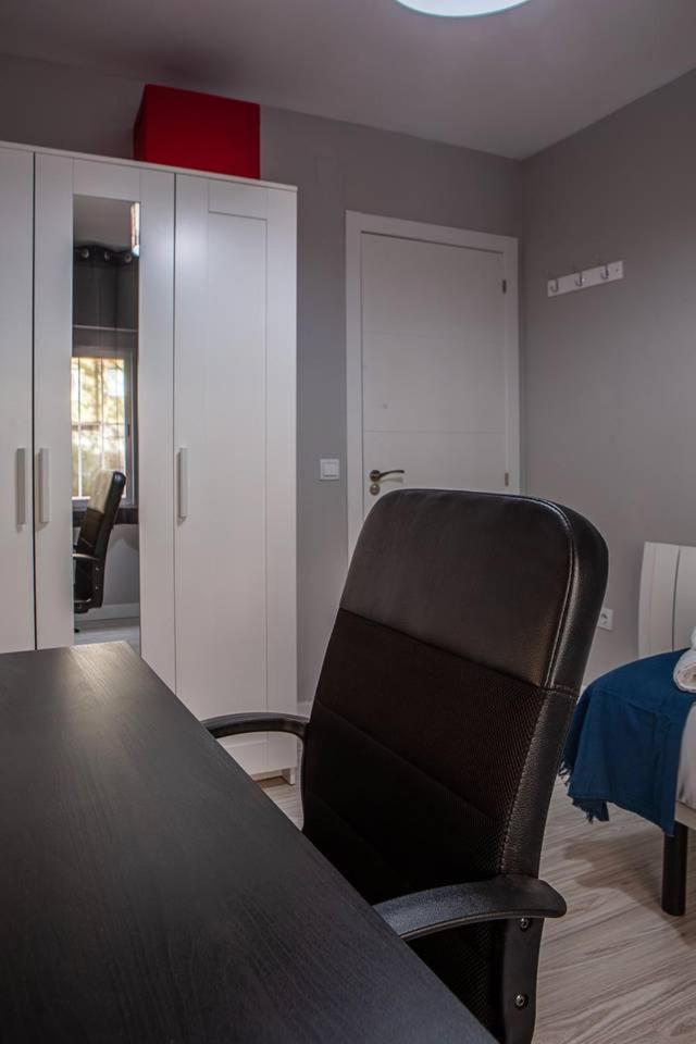 Lovely 3 Bedroom Apartment Next To Fuencarral 마드리드 외부 사진